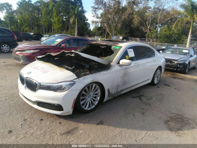 WBA7E2C57JB214943 BMW 7 Series 740i