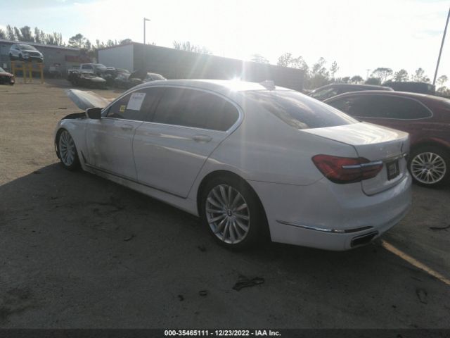 WBA7E2C57JB214943 BMW 7 Series 740i
