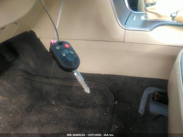 Lincoln MKZ 2010 3LNHL2GC9AR659911 Image 3