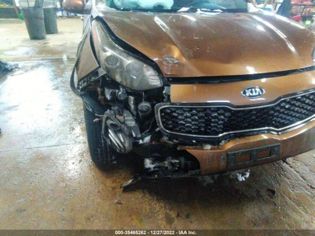 KNDPMCAC9H7047995 KIA Sportage Lx