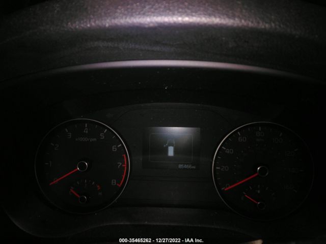 KNDPMCAC9H7047995 KIA Sportage Lx