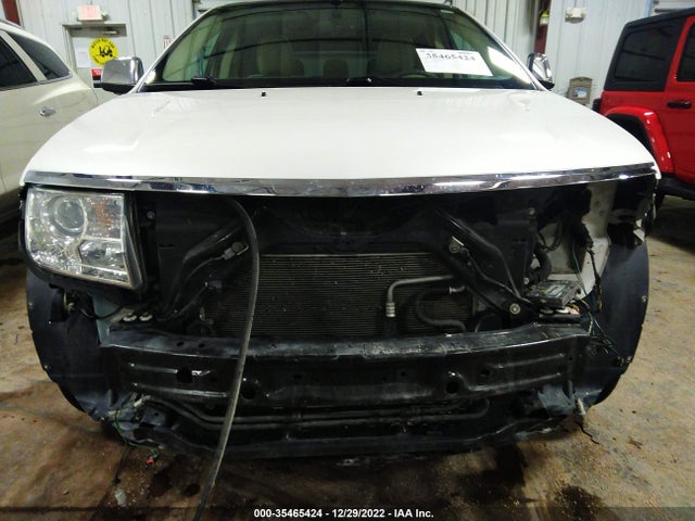 Lincoln MKX 2010 2LMDJ8JC8ABJ21137 Image 8