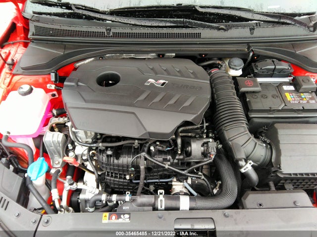 2022 Hyundai Veloster, VIN: KMHT36AH9NU015104