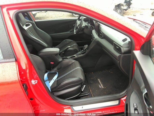 2022 Hyundai Veloster, VIN: KMHT36AH9NU015104