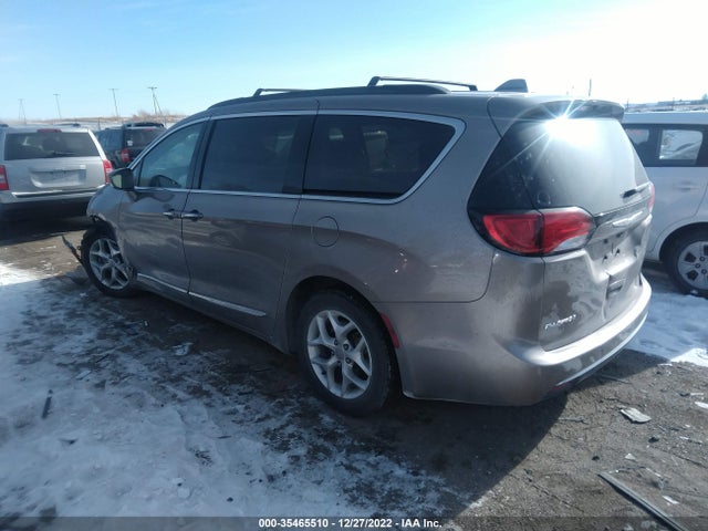 2017 Chrysler Pacifica, VIN: 2C4RC1BG8HR833576