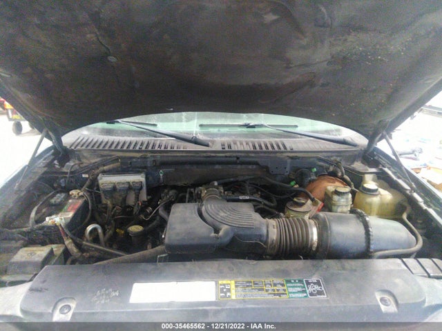 2004 FORD EXPEDITION SPECIAL SERVICE/XLT VIN: 1FMPU16L24LB13846
