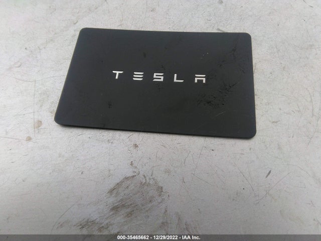 Tesla Model 3 Standard Range 2020 5YJ3E1EA4LF808461 Image 3