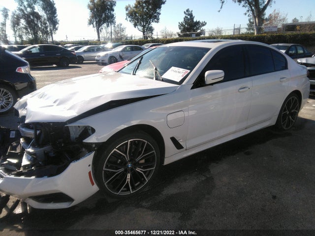 2021 BMW 5 Series, VIN: WBA13AG02MCF10135