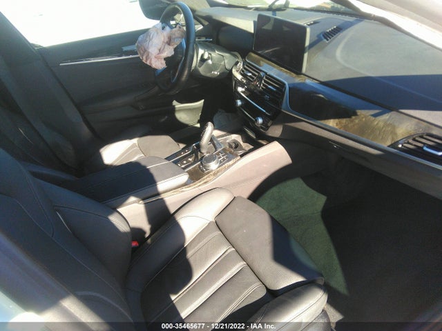 2021 BMW 5 Series, VIN: WBA13AG02MCF10135