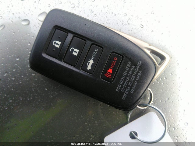 JTHBA1D25G5008677 Lexus IS 200T