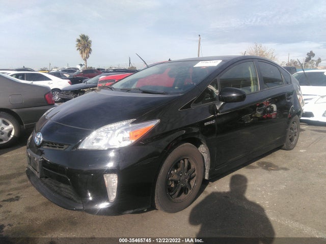 Toyota Prius Four 2015 JTDKN3DU3F2003299 Image 2