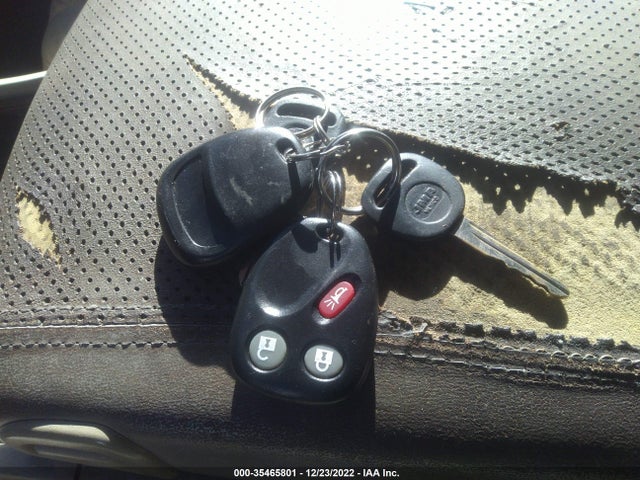 Cadillac ESCALADE ESV 2004 3GYFK66N14G178697 Image 3