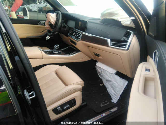 2021 BMW X5, VIN: 5UXCR6C00M9E83932