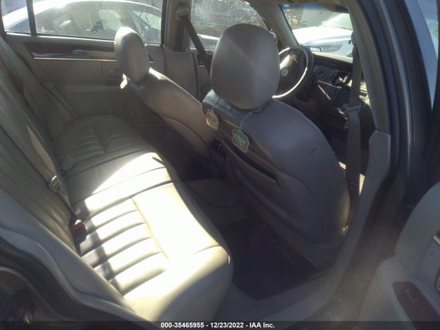 Lincoln Town Car 2003 1LNHM82W13Y684968 Image 8