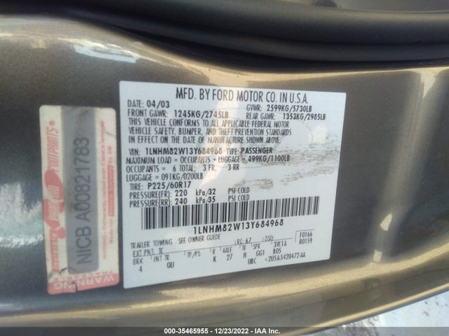 Lincoln Town Car 2003 1LNHM82W13Y684968 Image 9