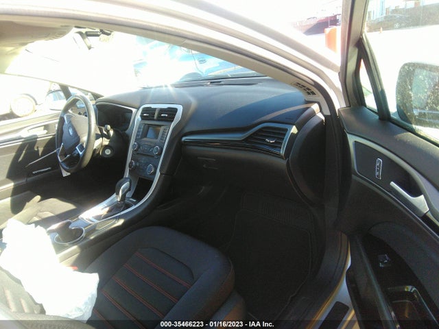 2016 Ford Fusion, VIN: 3FA6P0T9XGR325187