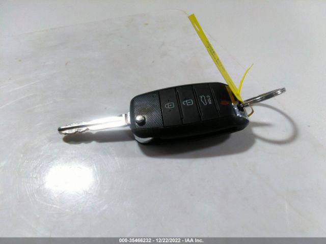 KNAFX4A63G5541795 KIA FORTE LX
