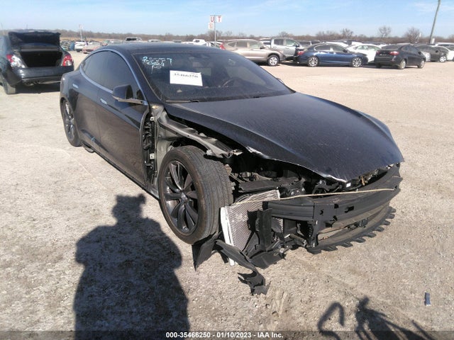 2016 Tesla Model S, VIN: 5YJSA1E29GF123863
