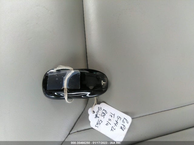 2016 Tesla Model S, VIN: 5YJSA1E29GF123863