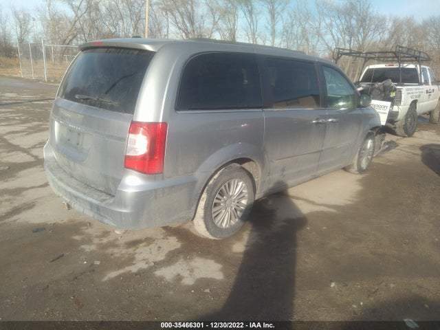 2015 Chrysler Town & Country, VIN: 2C4RC1CG8FR673713