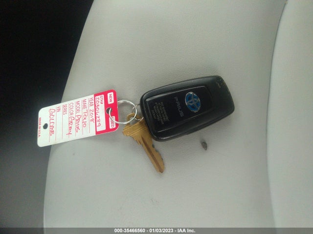 2018 Toyota Prius, VIN: JTDKARFU9J3055194