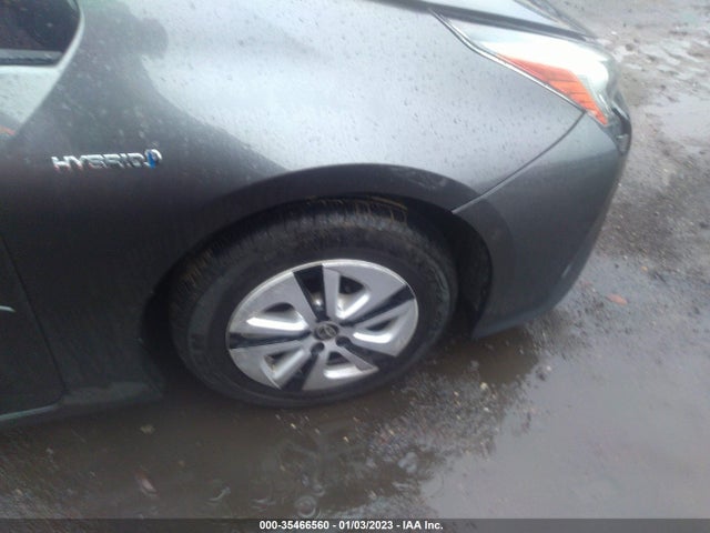 2018 Toyota Prius, VIN: JTDKARFU9J3055194