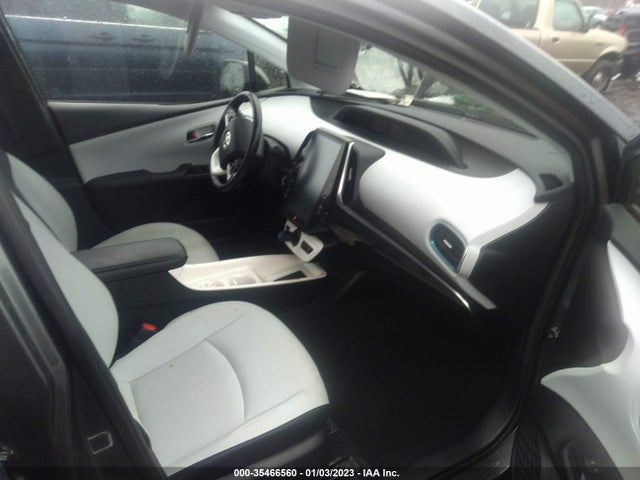 2018 Toyota Prius, VIN: JTDKARFU9J3055194