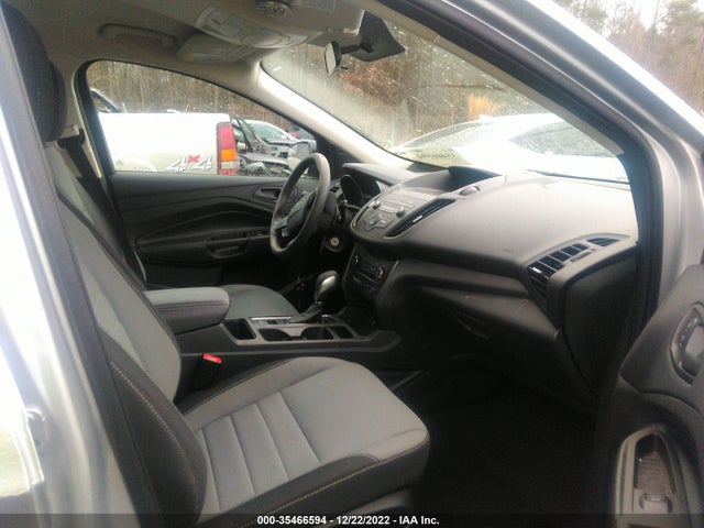 2019 FORD ESCAPE S VIN: 1FMCU0F71KUB46128