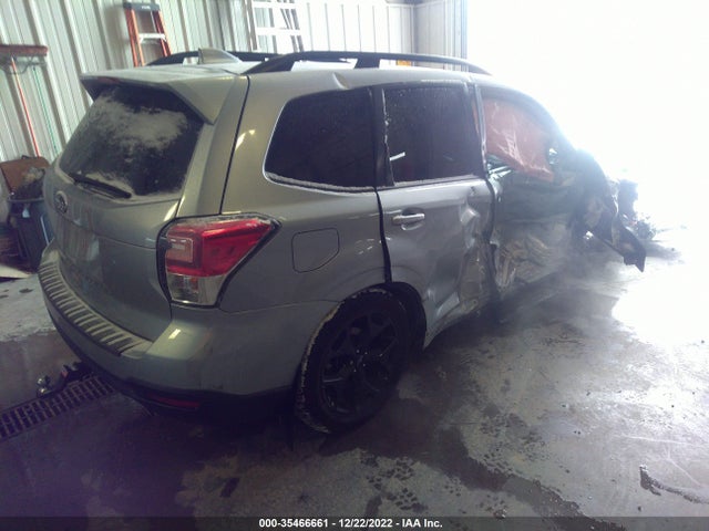 Subaru Forester Premium Black Edition 2018 JF2SJAECXJH499375 Image 4