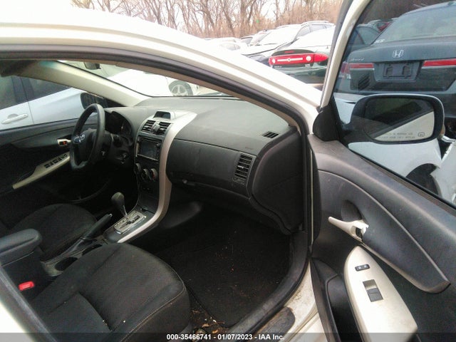 2013 TOYOTA COROLLA L/LE/S VIN: 5YFBU4EEXDP084137