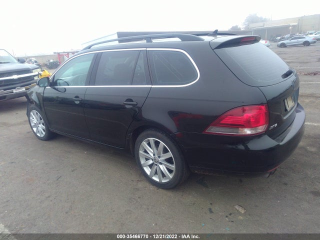 2013 VOLKSWAGEN JETTA SPORTWAGEN TDI W/SUNROOF & NAV VIN: 3VWML7AJ0DM601031