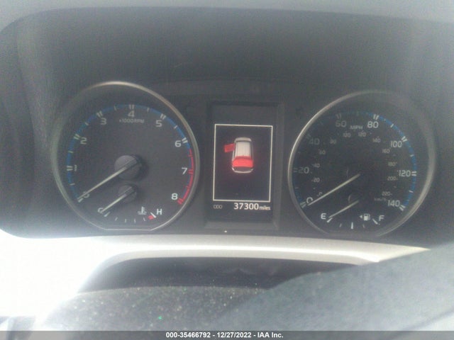 2017 Toyota RAV4, VIN: JTMZFREV9HJ719249