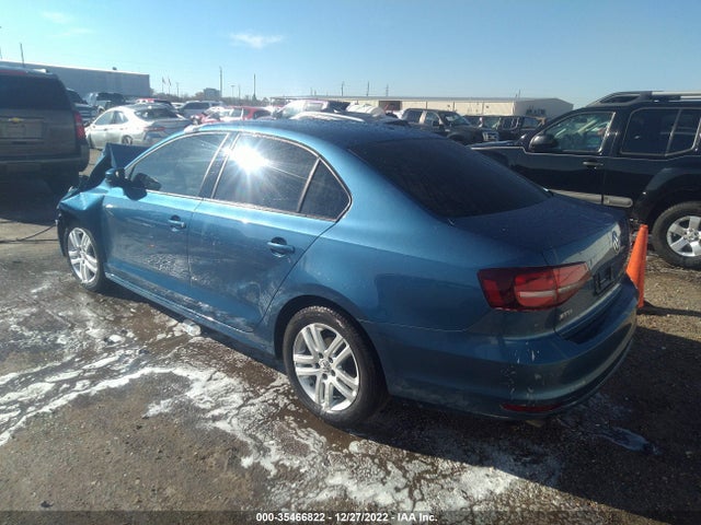 3VW2B7AJ2JM207066 Volkswagen Jetta 1.4t S