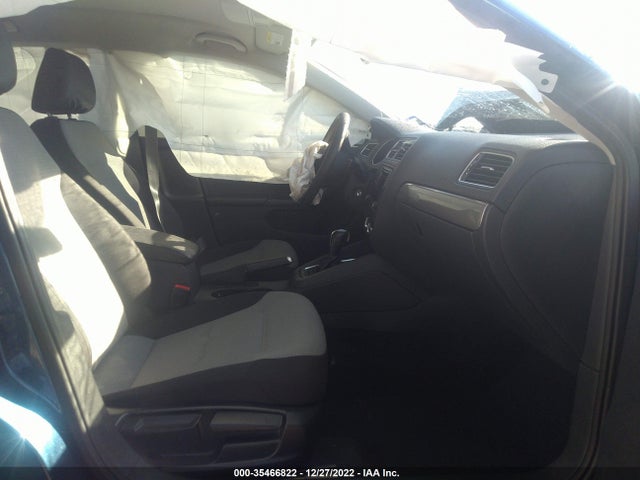 3VW2B7AJ2JM207066 Volkswagen Jetta 1.4t S