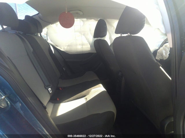 3VW2B7AJ2JM207066 Volkswagen Jetta 1.4t S