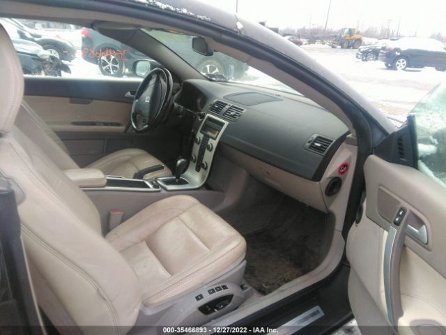 YV1672MC0BJ117980 Volvo C70