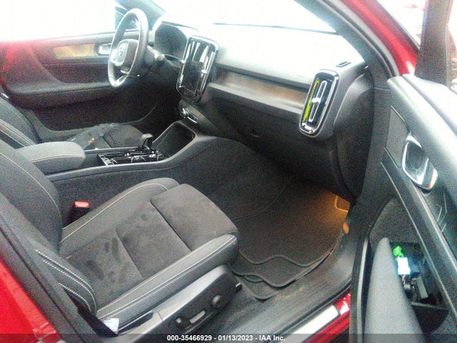 2022 Volvo C40, VIN: YV4ED3GBXN2009297
