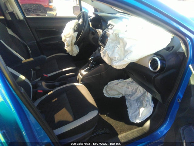 2020 Nissan Versa, VIN: 3N1CN8EV3LL817099