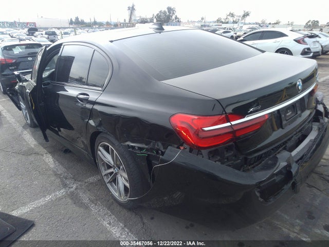 BMW 7 Series 740i Xdrive 2019 WBA7E4C58KGV28844 Image 3