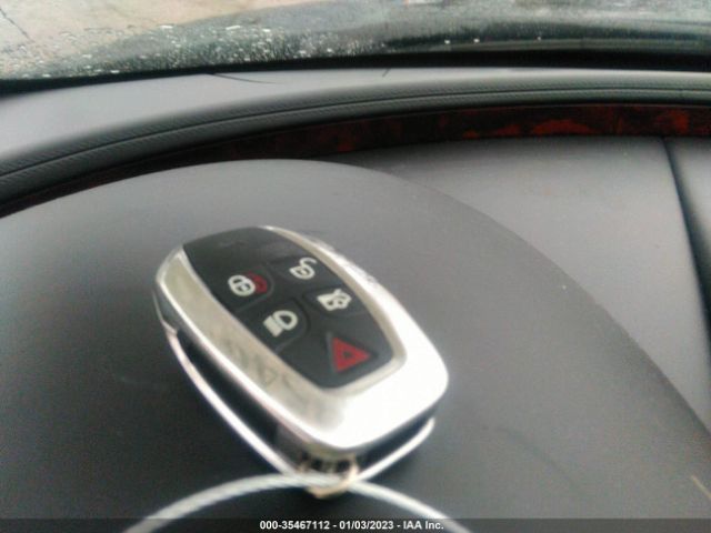 SAJWA2GB8BLV13428 Jaguar Xj Xjl