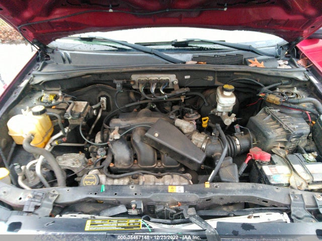 2008 FORD ESCAPE XLT VIN: 1FMCU931X8KC32207