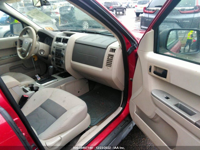 2008 FORD ESCAPE XLT VIN: 1FMCU931X8KC32207