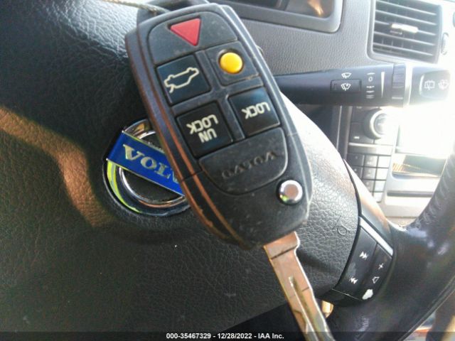 YV4952CZXE1681118 Volvo XC90
