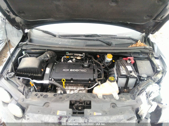 Chevrolet SONIC LS 2015 1G1JA5SH7F4180024 Image 10