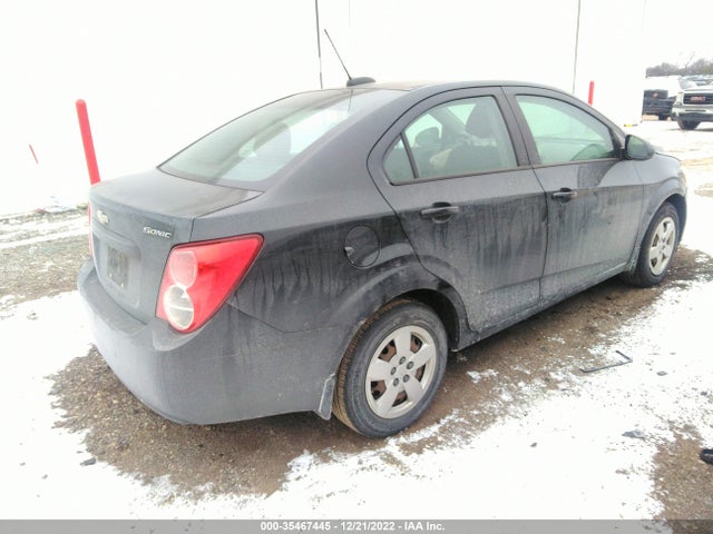 Chevrolet SONIC LS 2015 1G1JA5SH7F4180024 Image 4