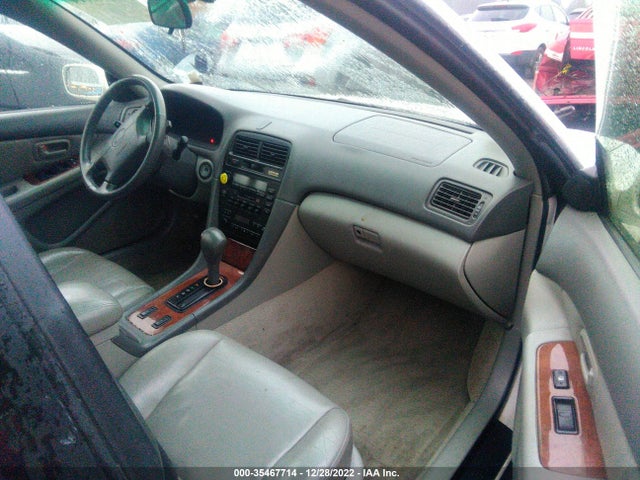JT8BF28G2X5068400 Lexus ES 300 LUXURY SPORT SDN