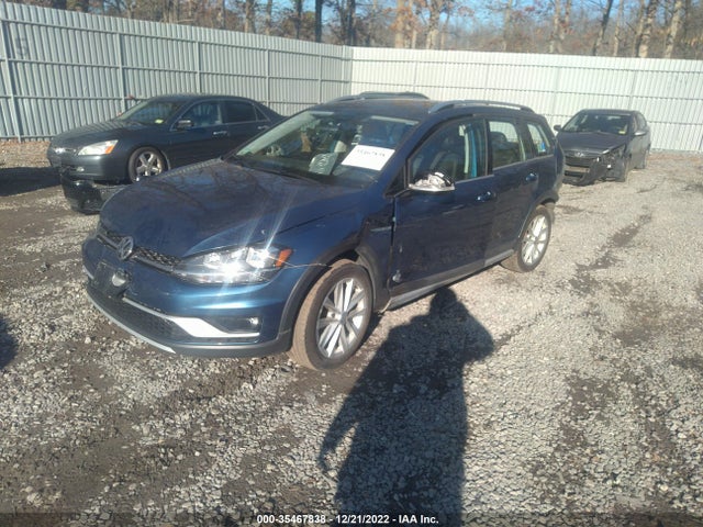 2018 Volkswagen Golf, VIN: 3VWH17AU6JM757636