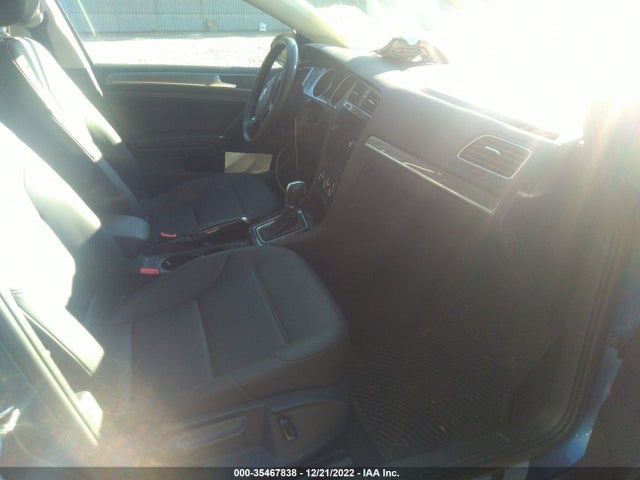 2018 Volkswagen Golf, VIN: 3VWH17AU6JM757636