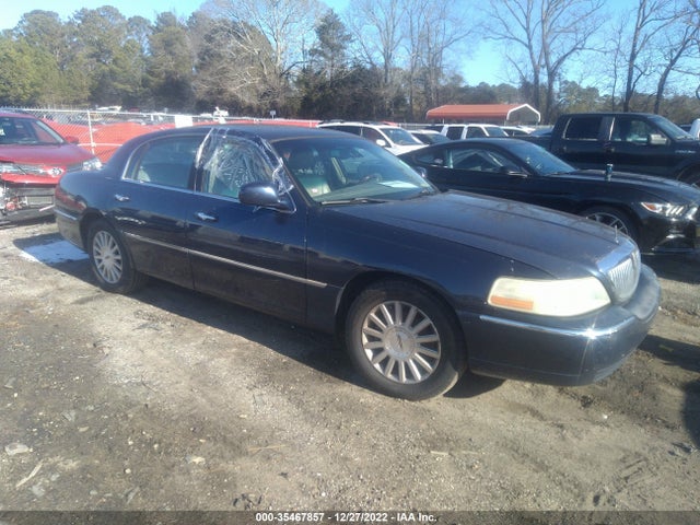Lincoln Town Car Signature 2003 1LNHM82W33Y636517 zdjęcie główne