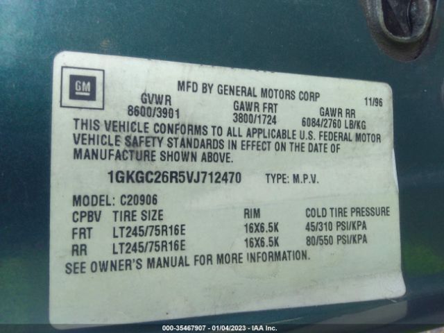 1GKGC26R5VJ712470 GMC Suburban